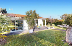 3 Bedroom Cozy Home In Saint-Georges-De-Didonne